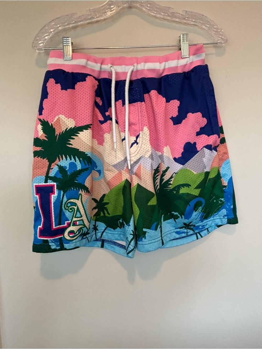 Tropical Graphic Athletic Mesh Shorts - Pink & Blue